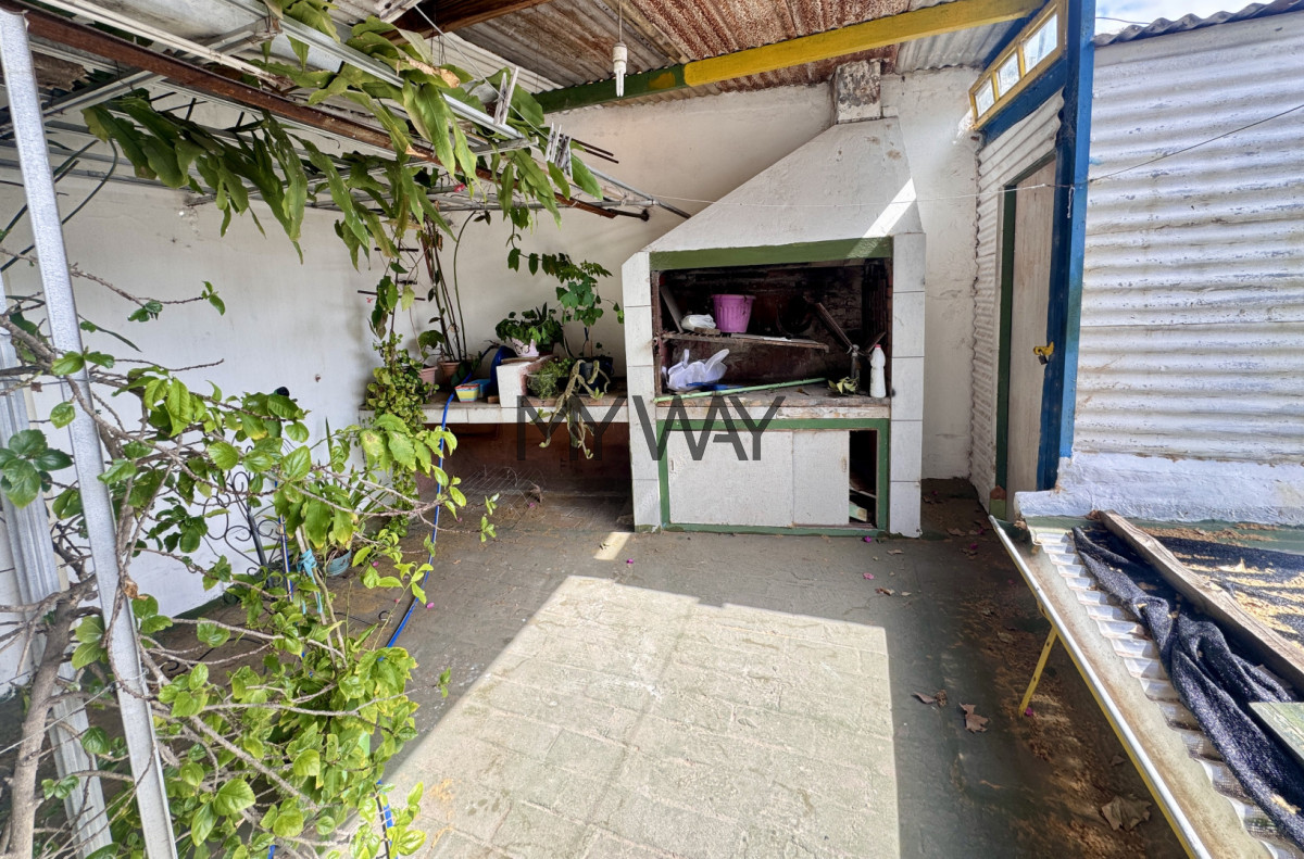 Casa ID.396/Casa,-excelente-punto-Comercial-Barrio-Reus - Casa, excelente punto Comercial Barrio Reus