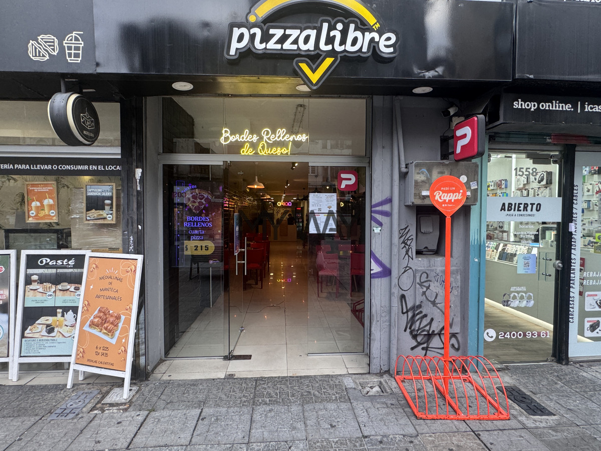 Local Comercial ID.363/Local-Comercial-sobre-18-de-Julio-con-renta - Local Comercial sobre 18 de Julio con renta