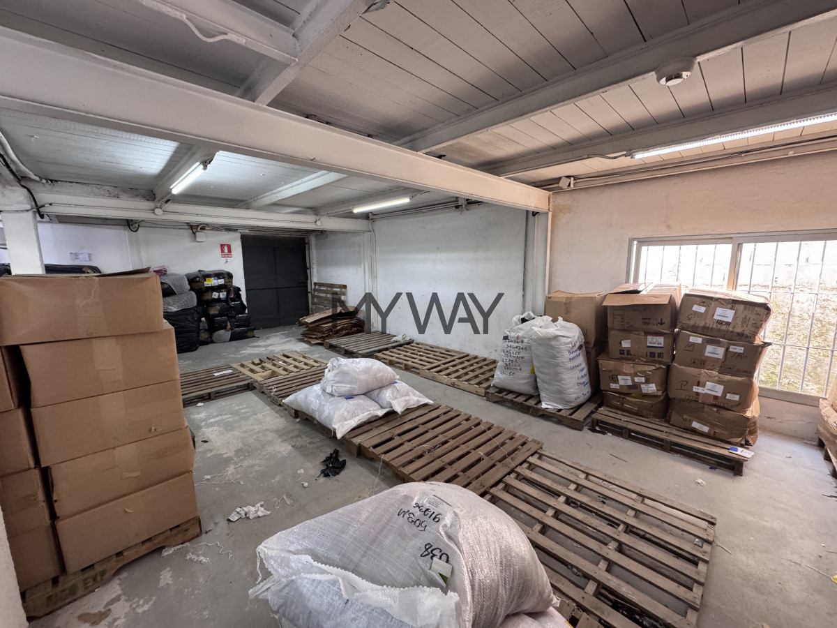 Local Comercial ID.364/Local-comecial-ideal-reciclaje-en-Tajes - Local comecial ideal reciclaje en Tajes