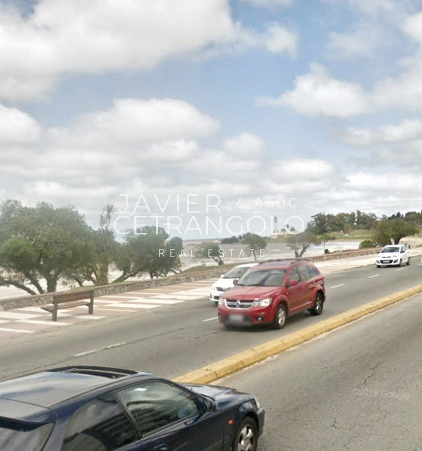 Terreno ID.75 - Rambla Buceo  terreno frente al mar para desarrollo