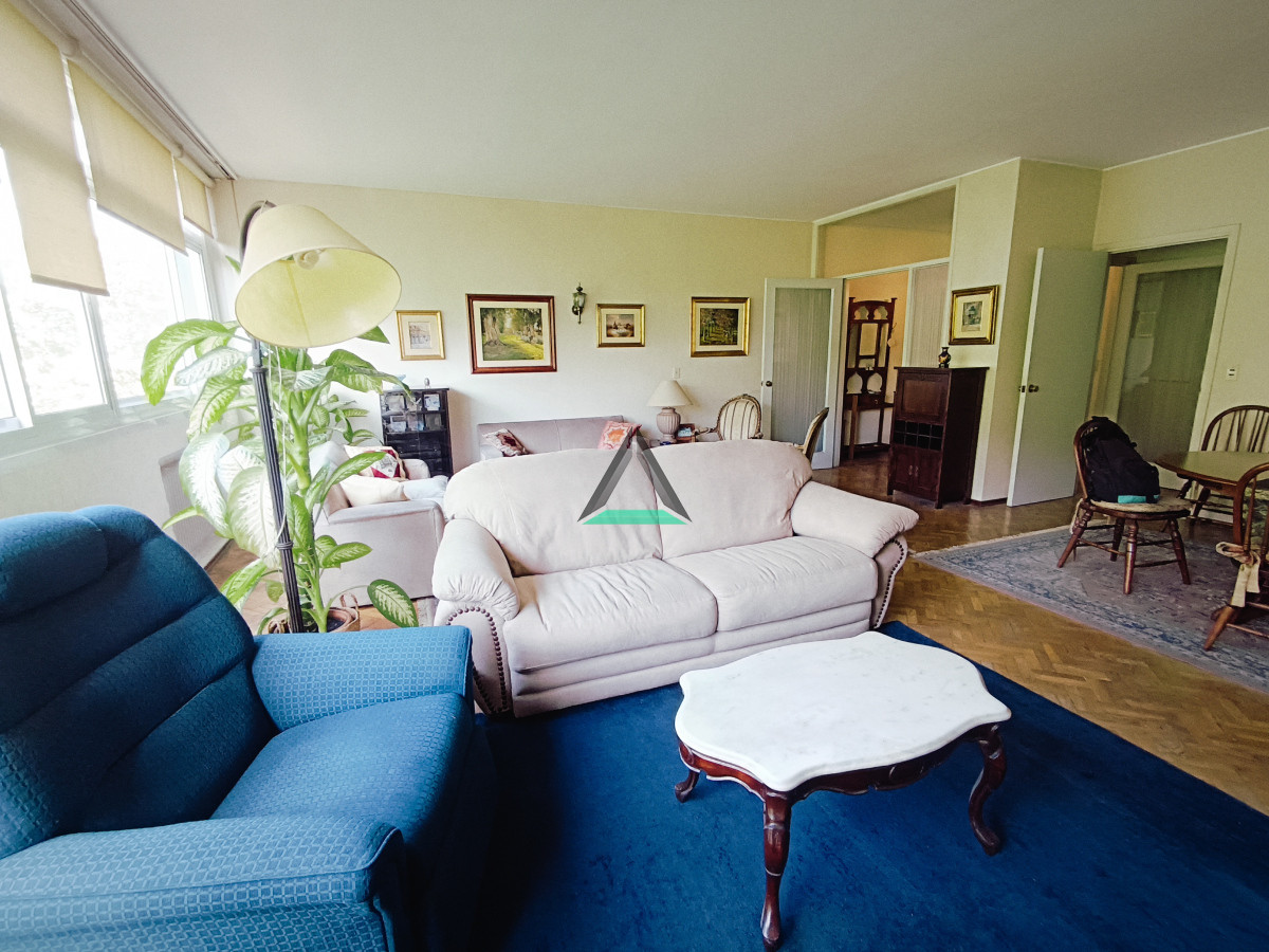 Apartamento ID.106 - VENTA APARTAMENTO FAMILIA GRANDE, UNIVERSIDADES, ENTRETENIMIENTOS, SERVICIOS !!