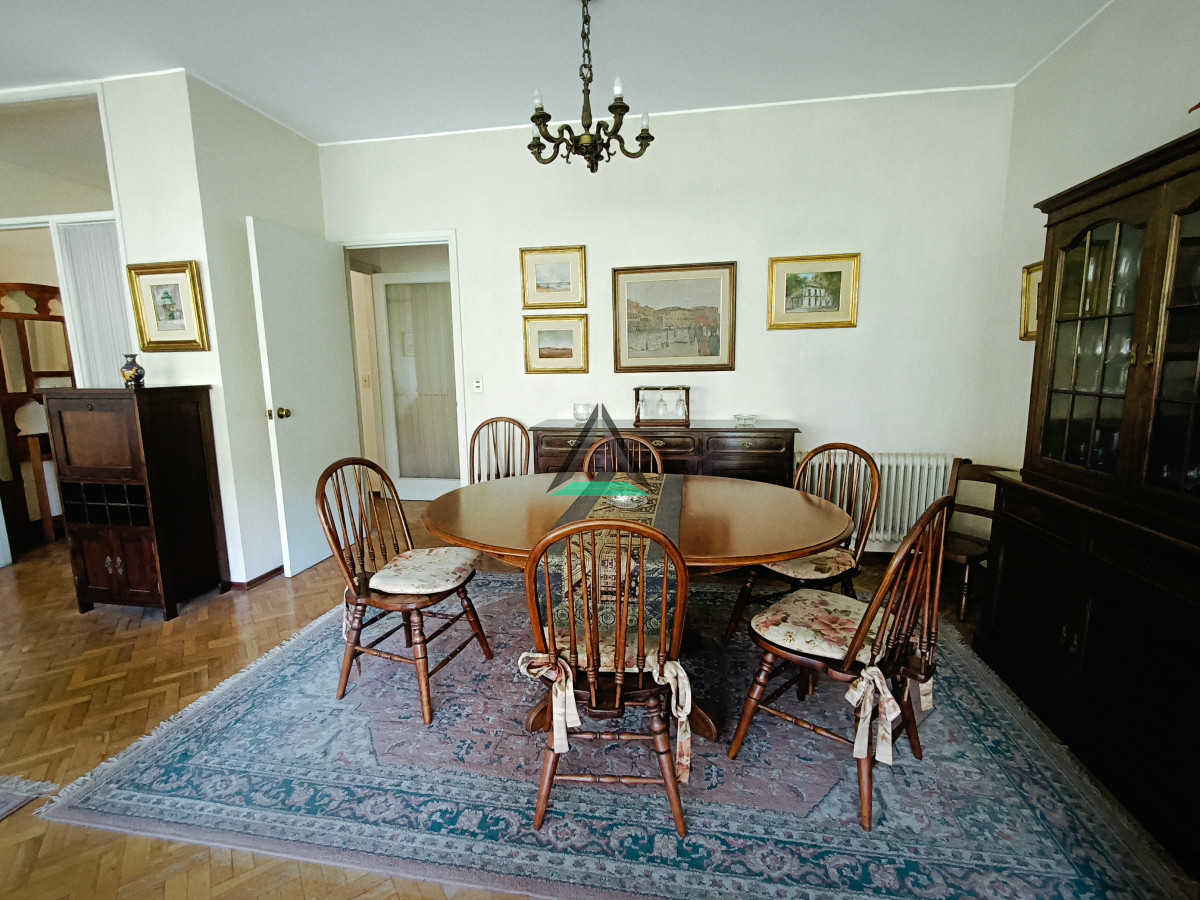 Apartamento ID.106 - VENTA APARTAMENTO FAMILIA GRANDE, UNIVERSIDADES, ENTRETENIMIENTOS, SERVICIOS !!
