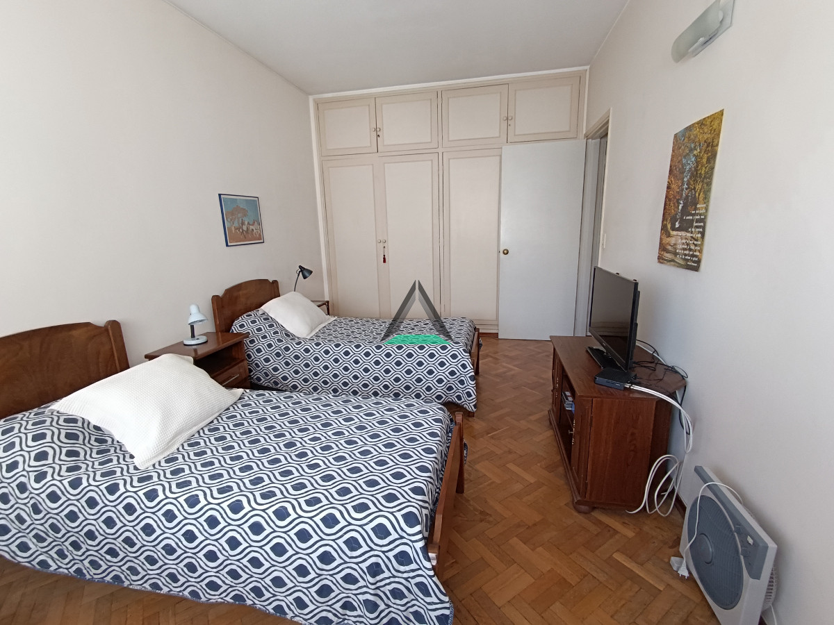 Apartamento ID.106 - VENTA APARTAMENTO FAMILIA GRANDE, UNIVERSIDADES, ENTRETENIMIENTOS, SERVICIOS !!