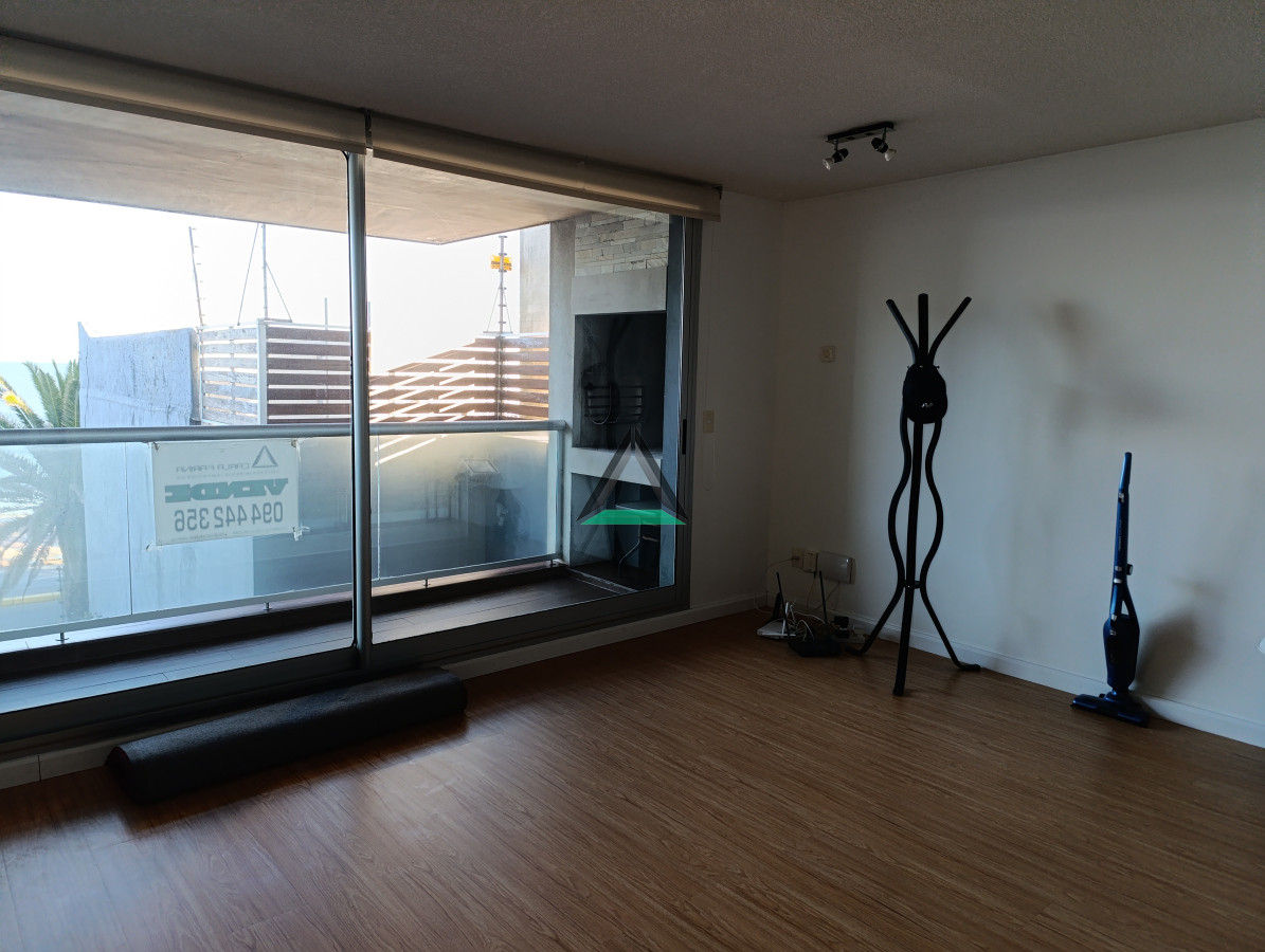 Apartamento ID.116 - ALQUILER APARTAMENTO 2 DORMITORIOS PRIMERA LINEA MAR ! 