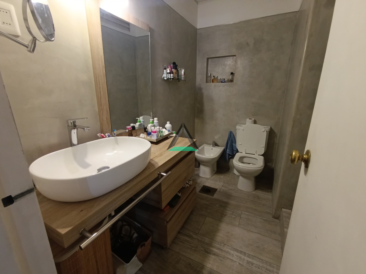 Apartamento ID.141 - A metros de Rambla, Pocitos living apaisado amplio 3 dorm y servicio garage grande