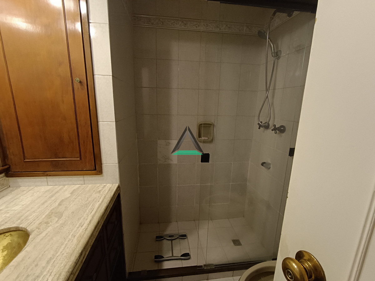 Apartamento ID.108 - ALQUILER APARTAMENTO SOBRE RAMBLA IDEAL DIPLOMATICOS, CONTRATADOS TOTALMENTE EQUIPADO
