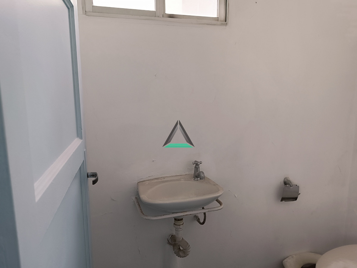 Apartamento ID.92 - VENTA APARTAMENTO PLAZA INDEPENDENCIA A RECICLAR 