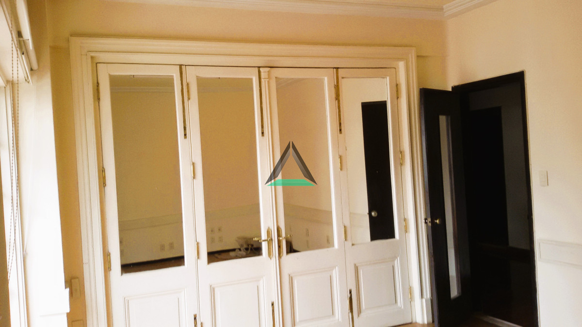 Apartamento ID.118 - VENTA APARTAMENTO 18 DE JULIO ORIENTACION NORTE, EXCELENTE, NO CONTRIBUCION