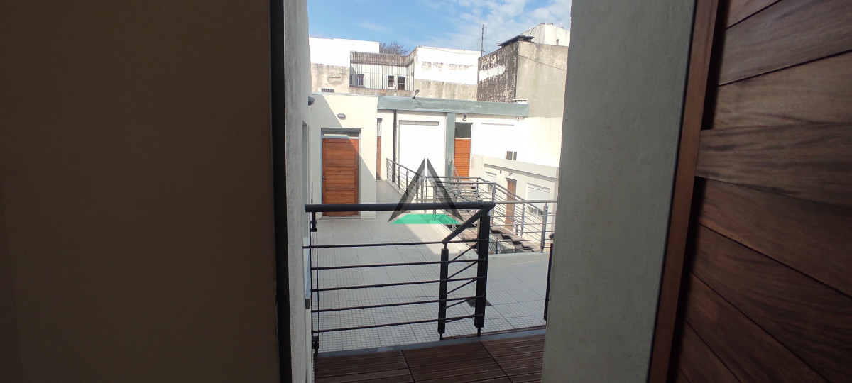 Apartamento ID.63 - LOFT COMO NUEVO !! MUY SEGURO Y LUMINOSO