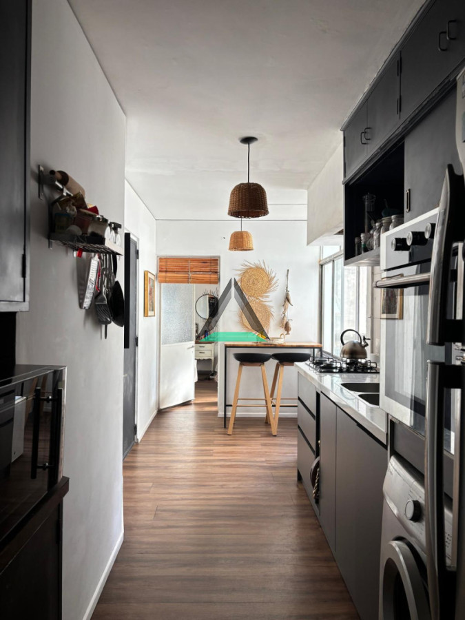 Apartamento ID.141 - A metros de Rambla, Pocitos living apaisado amplio 3 dorm y servicio garage grande