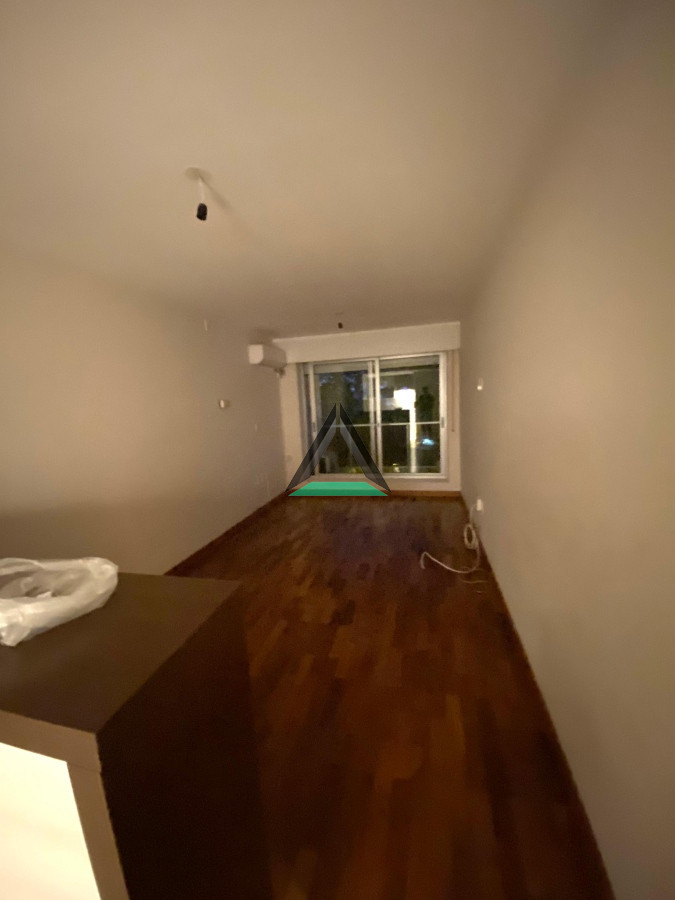 Apartamento ID.97 - VENTA APARTAMENTO NUEVO 1 DORM. POCITOS CON RENTA  BAJO DE PRECIO