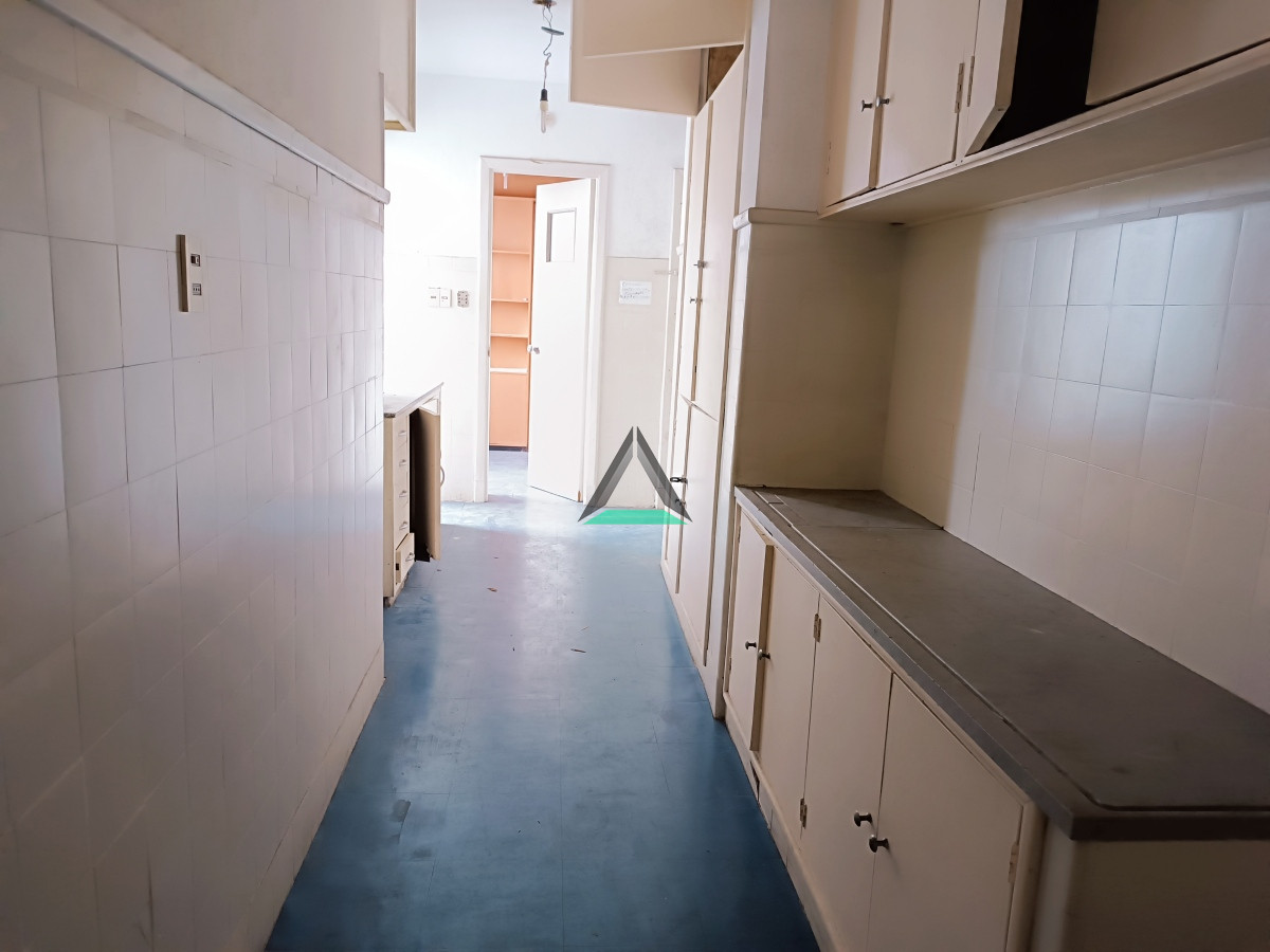 Apartamento ID.92 - VENTA APARTAMENTO PLAZA INDEPENDENCIA A RECICLAR 
