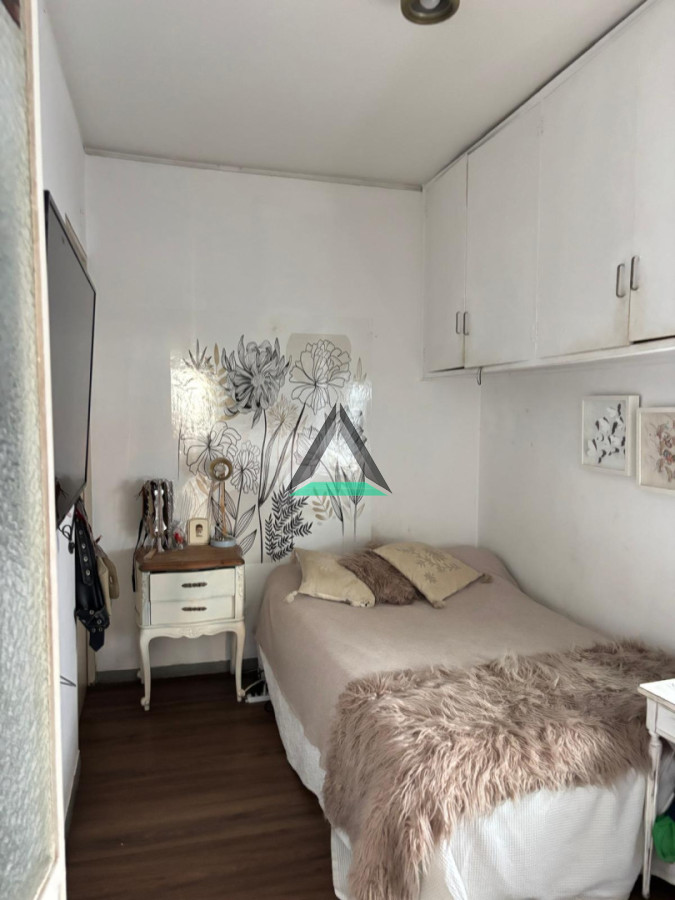 Apartamento ID.141 - A metros de Rambla, Pocitos living apaisado amplio 3 dorm y servicio garage grande