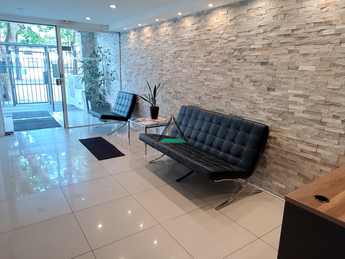 Apartamento ID.77 - VENTA APARTAMENTO PQUE BATLLE 1 DORM. CON GARAGE PARA RENTA