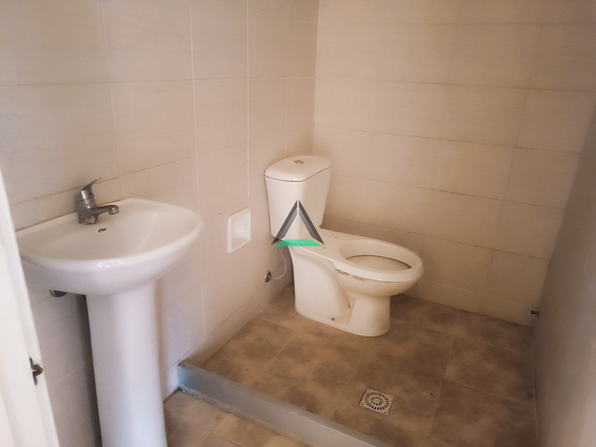 Apartamento ID.92 - VENTA APARTAMENTO PLAZA INDEPENDENCIA A RECICLAR 