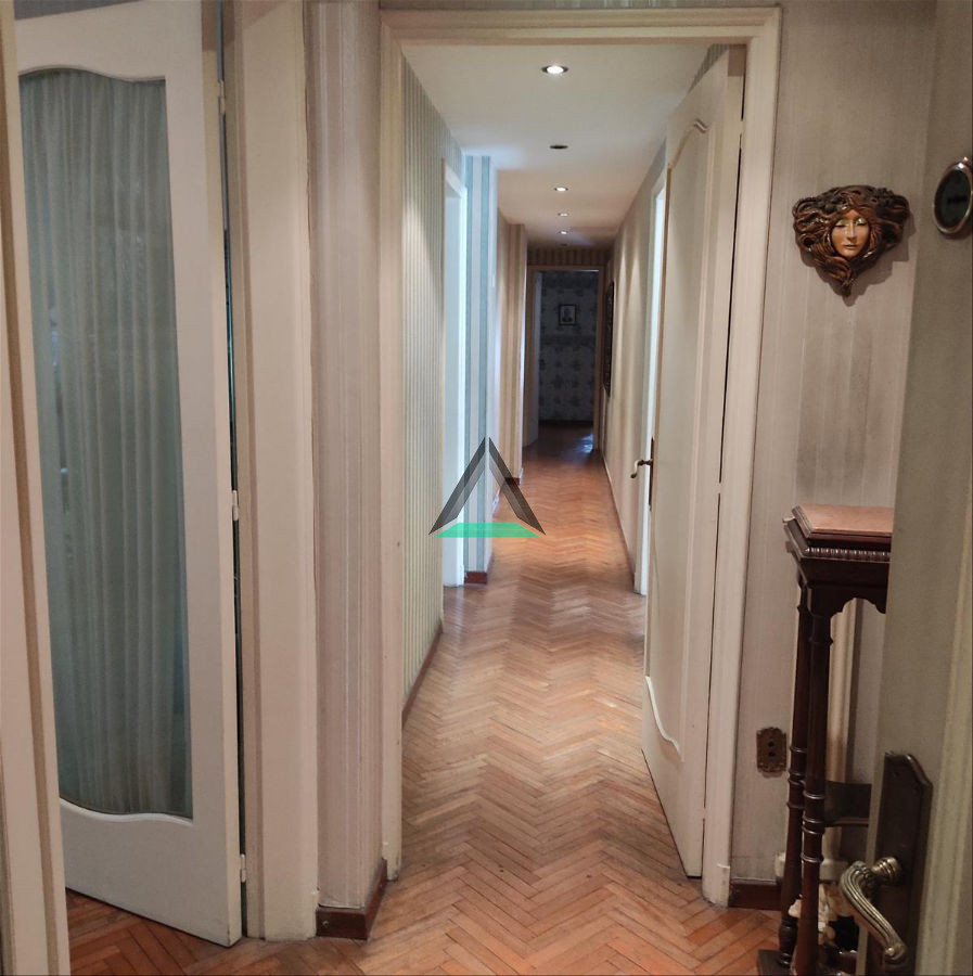 Apartamento ID.10 - Señorial Apartamento En Venta