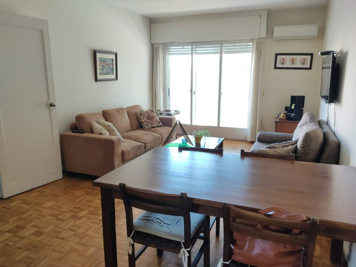 Apartamento ID.23 - VENTA  2 DORM. TRES CRUCES TERRAZAS GDES. 