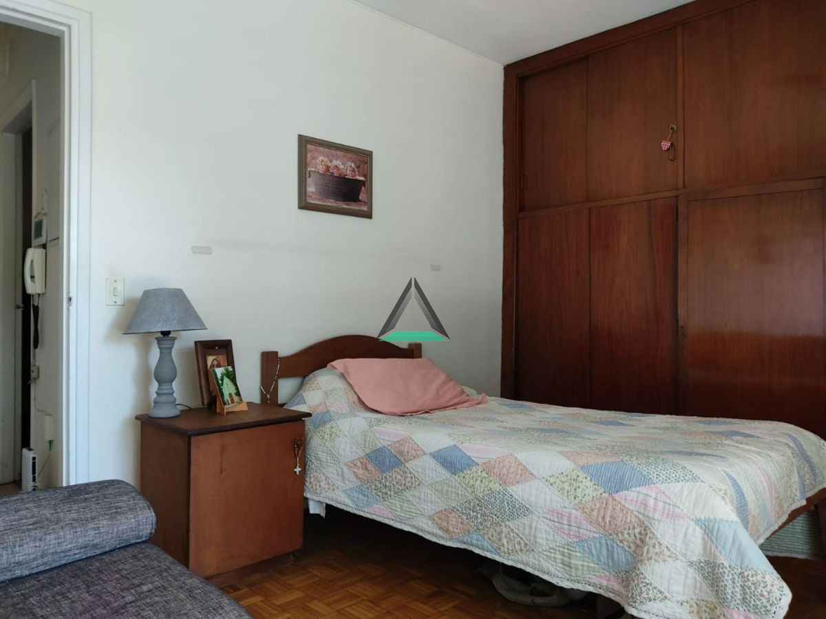 Apartamento ID.23 - VENTA  2 DORM. TRES CRUCES TERRAZAS GDES. 