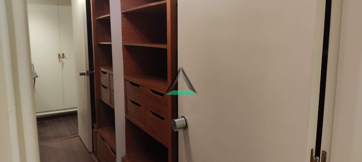Apartamento ID.2 - Alquiler categoría muebles metros Rambla