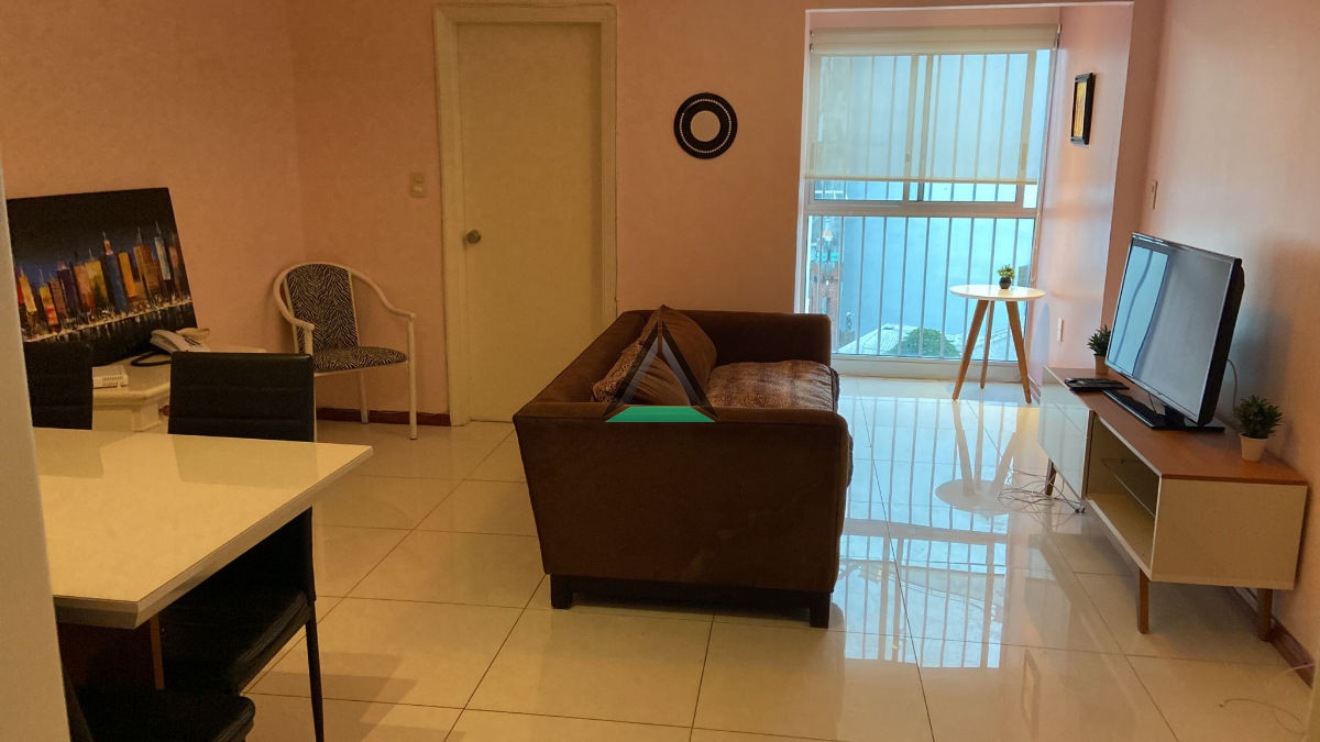 Apartamento ID.2 - Alquiler categoría muebles metros Rambla