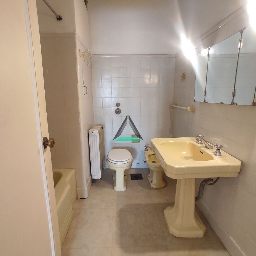 Apartamento ID.37 - Apto. venta Cordón Sur, 240 m.
