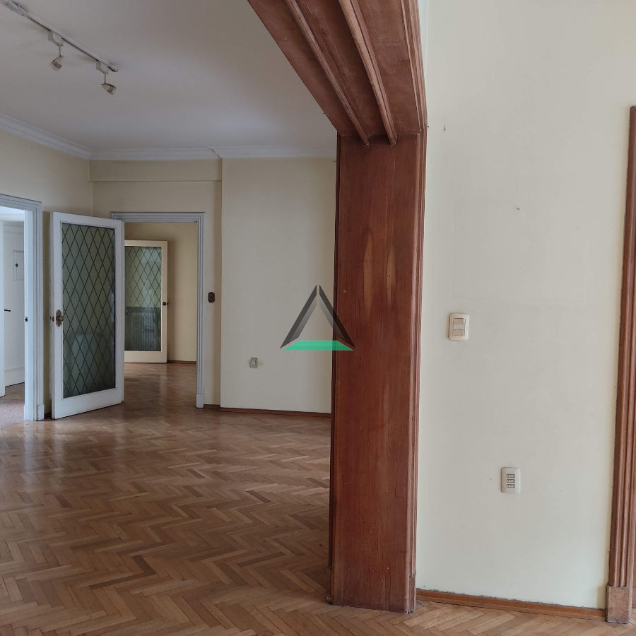 Apartamento ID.37 - Apto. venta Cordón Sur, 240 m.