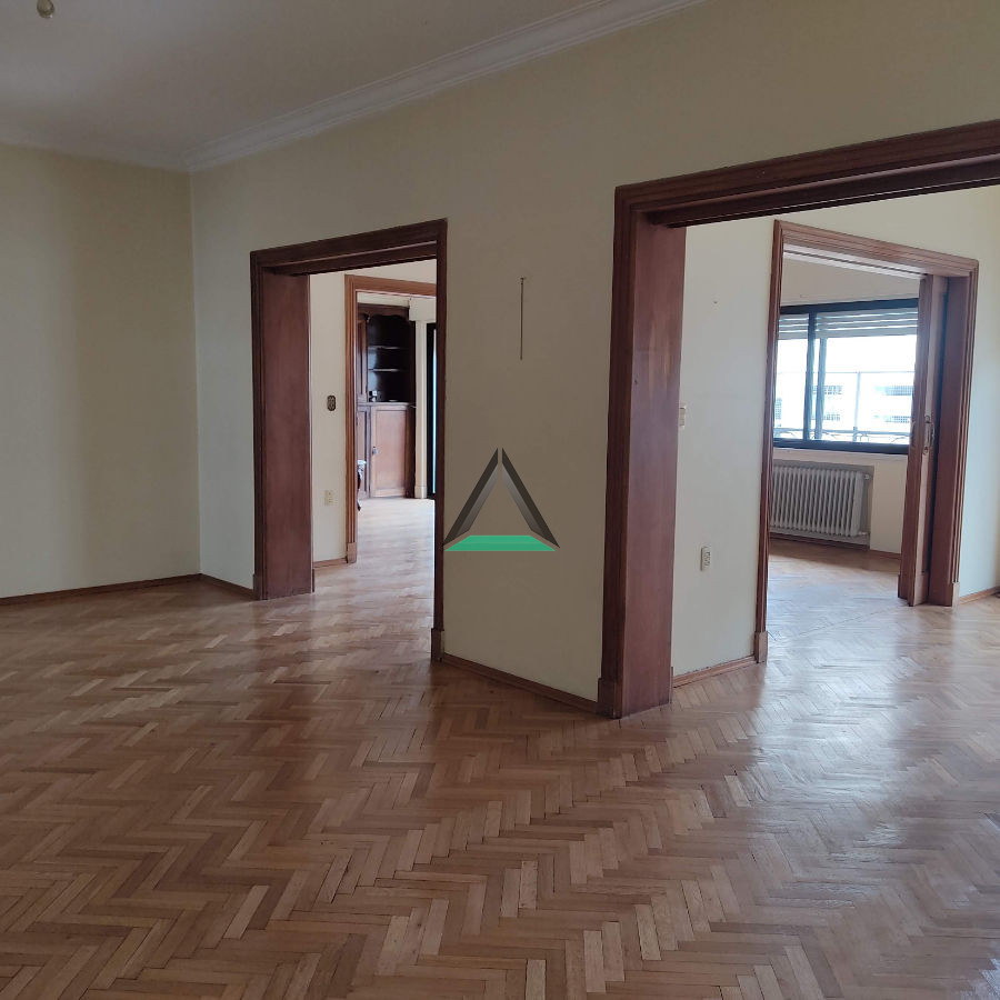 Apartamento ID.37 - Apto. venta Cordón Sur, 240 m.