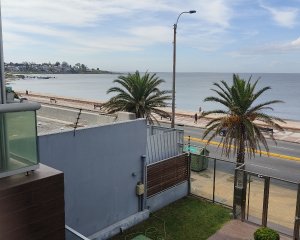 VENTA APARTAMENTO 2 DORM. BAJO DE PRECIO !! PRIMERA LINEA  MAR !!