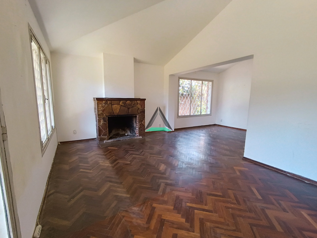 Casa ID.75 - CASA VENTA CARRASCO 4 DORM.  TAJES FRENCH COLEGIOS