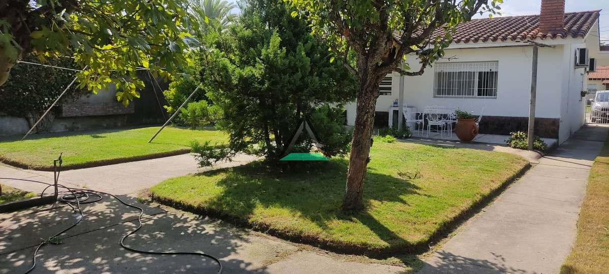 Casa ID.36 - CHALET TEJAS OPORTUNIDAD 
