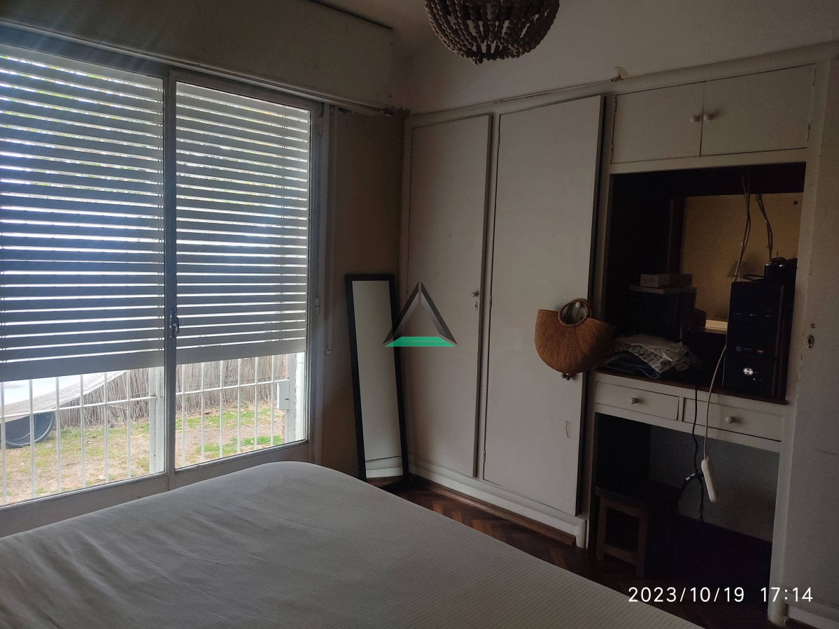 Casa ID.75 - CASA VENTA CARRASCO 4 DORM.  TAJES FRENCH COLEGIOS