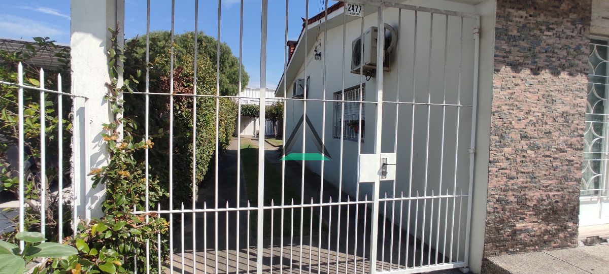 Casa ID.36 - CHALET TEJAS OPORTUNIDAD 