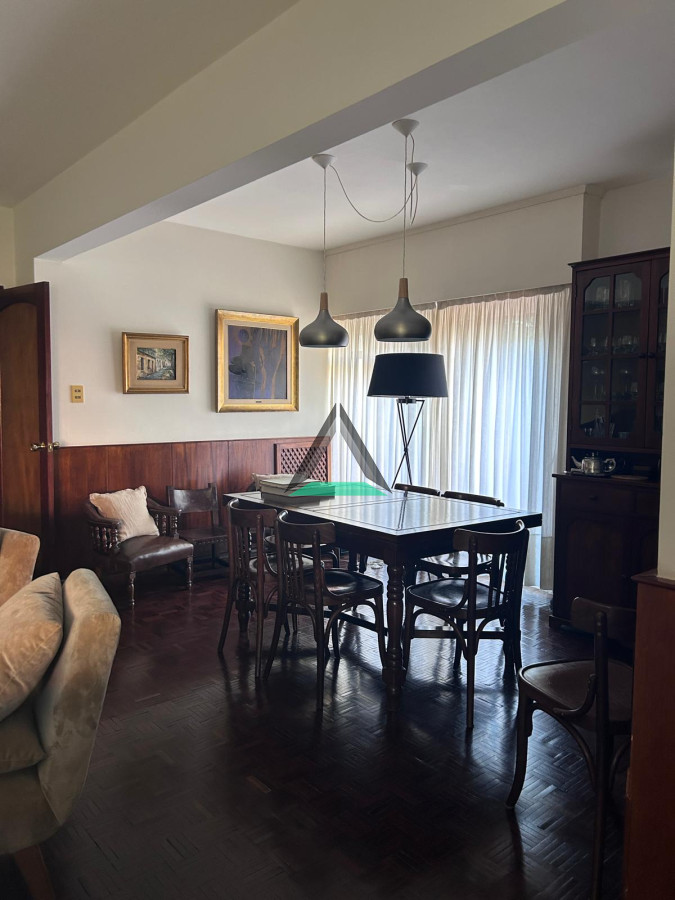 Casa ID.120 - VENTA CASA 4 DORMITORIOS EN PH ESTILO HOUSING, BUEN METRAJE, PARRILLERO TECHADO, COCHERA 2 AUTOS, EXCELENTE ESTADO Y CONSTRUCCION