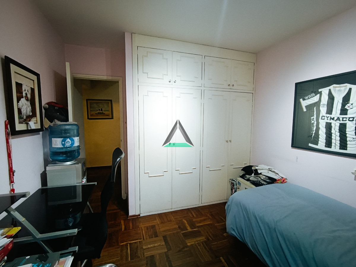Casa ID.103 - OPORTUNIDAD CASA EN PH MUY SEGURA CON GARAGE FIJO PARQUE BATLLE POCITOS