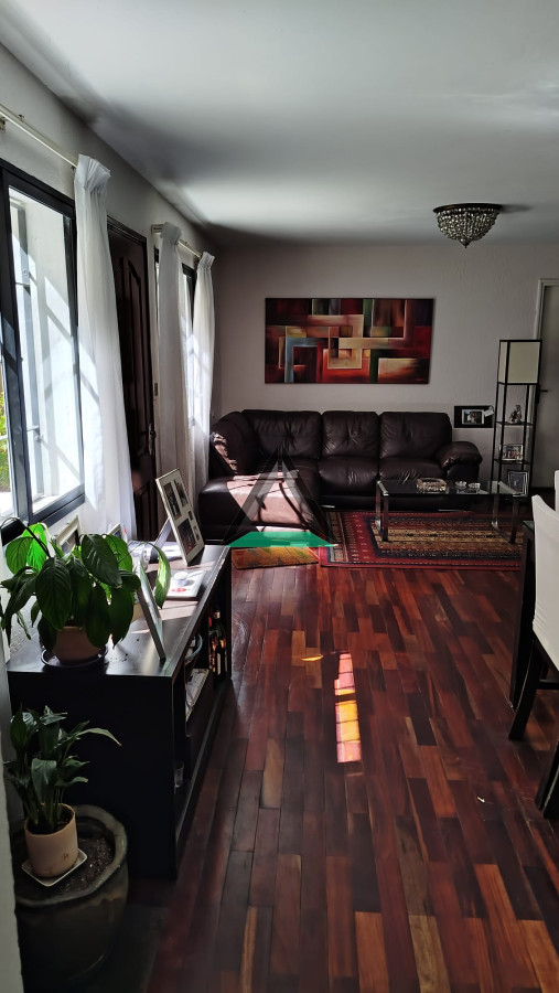 Casa ID.103 - OPORTUNIDAD CASA EN PH MUY SEGURA CON GARAGE FIJO PARQUE BATLLE POCITOS