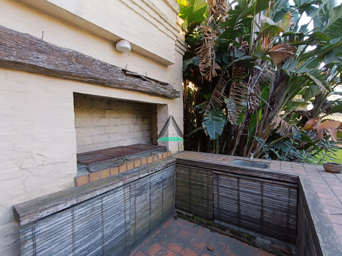 Casa ID.100 - VENTA CASA DE 3 DORMITORIOS EN CARRASCO SUR