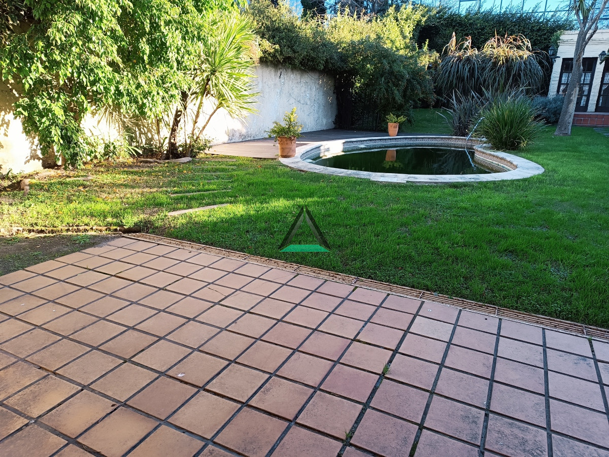 Casa ID.100 - VENTA CASA DE 3 DORMITORIOS EN CARRASCO SUR