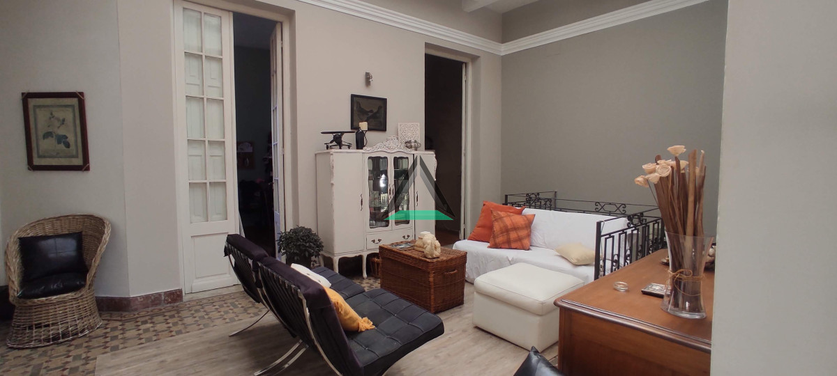 Casa ID.39 - VENTA CASA CORDON SUR. DOS CASAS INDEPENDIENTES PARA EMPRENDIMIENTO, EMPRESAS O VIVIENDA