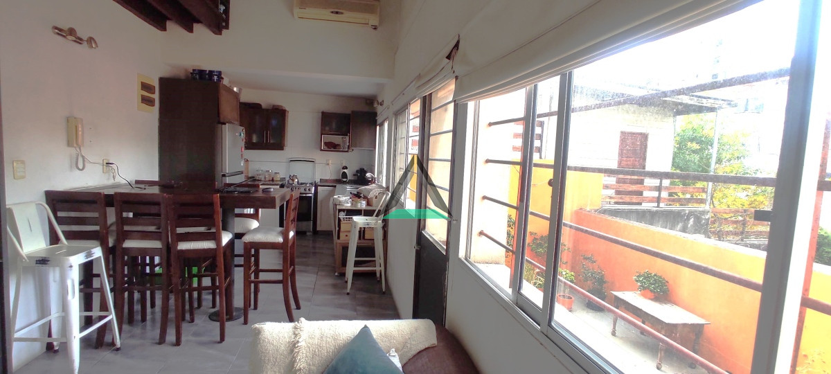 Casa ID.39 - VENTA CASA CORDON SUR. DOS CASAS INDEPENDIENTES PARA EMPRENDIMIENTO, EMPRESAS O VIVIENDA