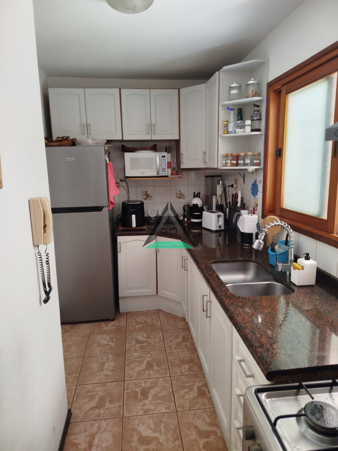Casa ID.103 - OPORTUNIDAD CASA EN PH MUY SEGURA CON GARAGE FIJO PARQUE BATLLE POCITOS