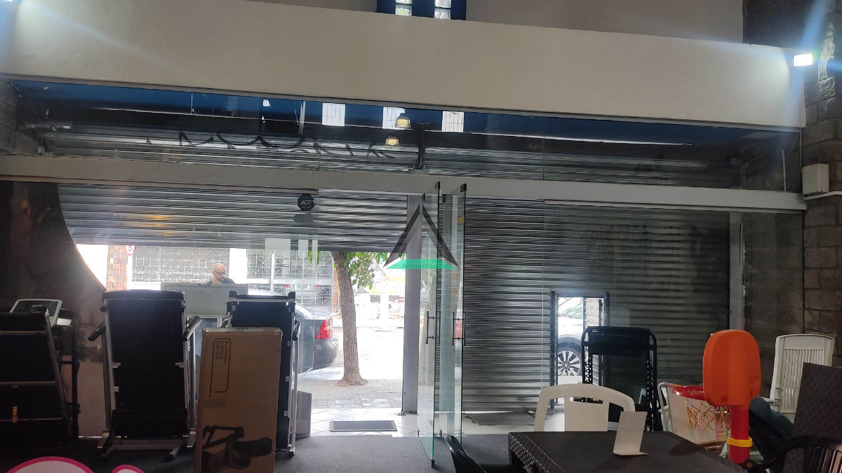 Local Comercial ID.32 - LOCAL COMERCIAL 250 mts.2 TRES CRUCES