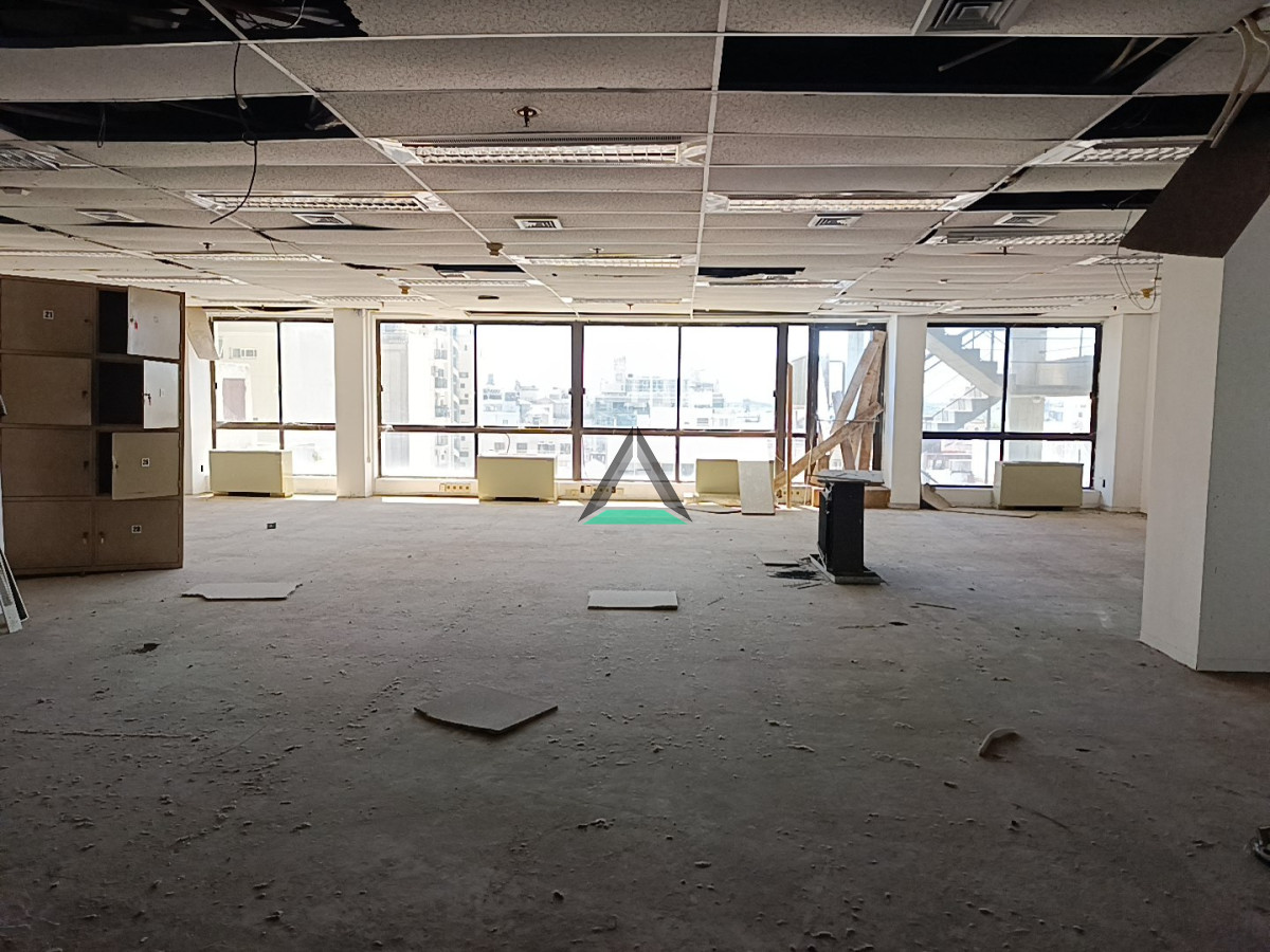 Oficina ID.127 - ALQUILER OFICINA PLAZA INDEPENDENCIA FRENTE PRESIDENCIA CATEGORIA MODERNA