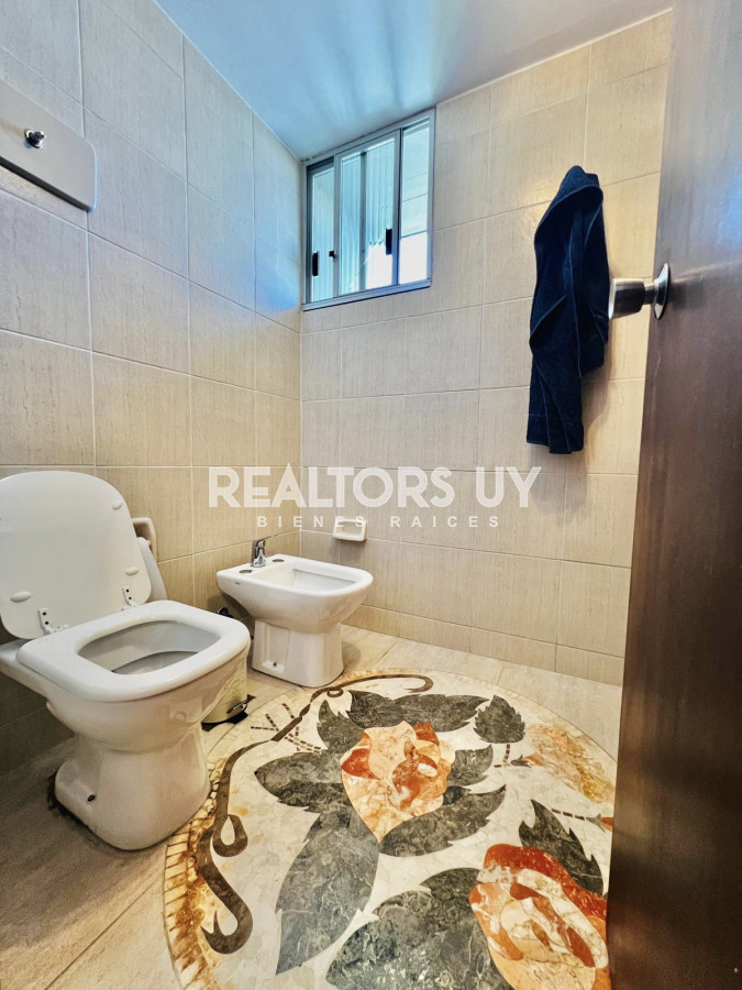 Apartamento ID.868 - Apartamento - Playa Mansa 4 dormitorio