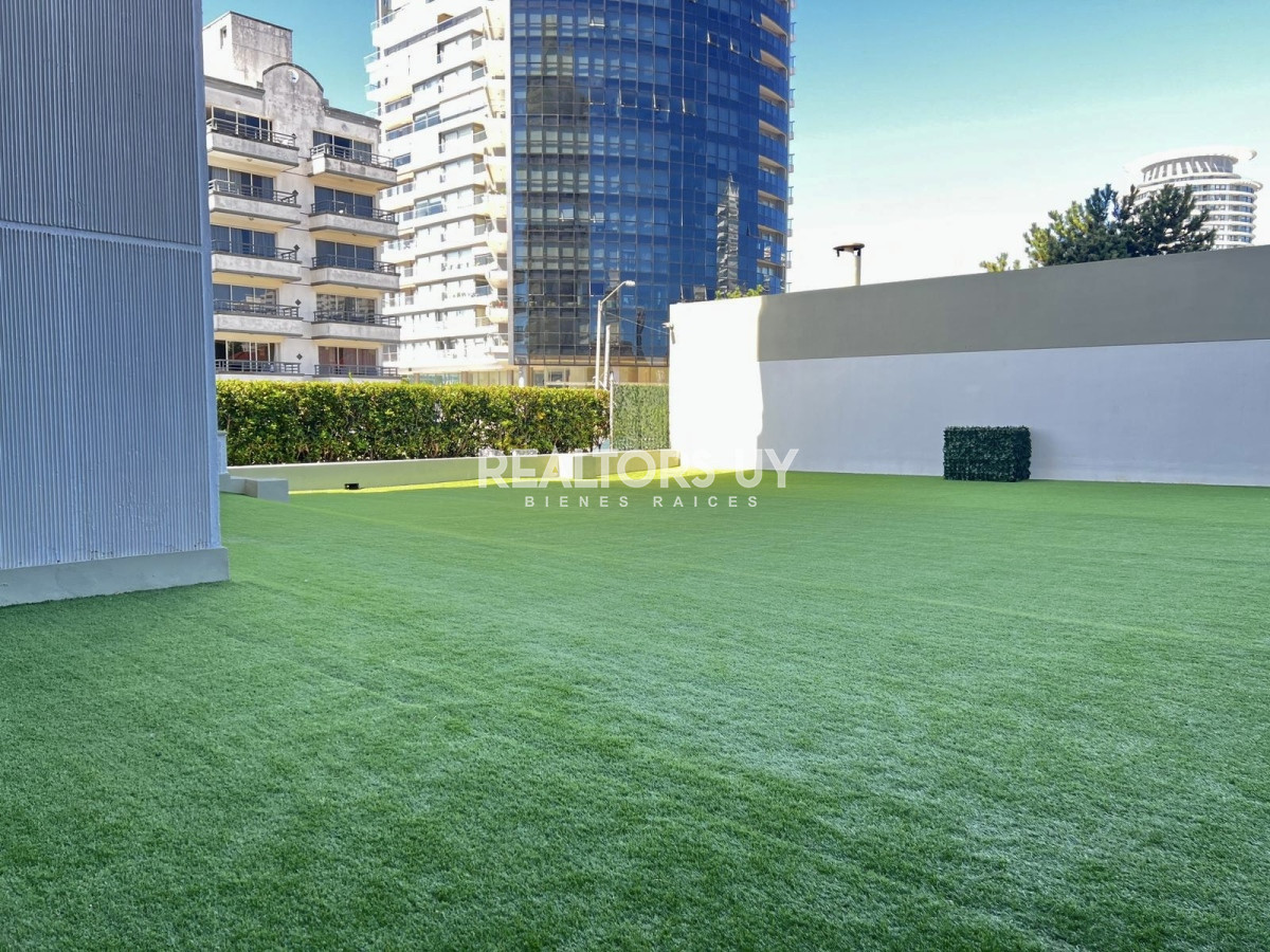 Apartamento ID.868 - Apartamento - Playa Mansa 4 dormitorio