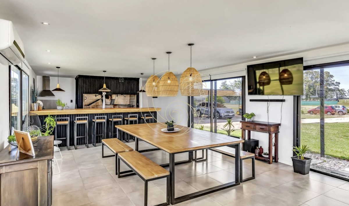 Casa ID.21092630 - Casa en venta en barrio Privado El quijote en la Barra