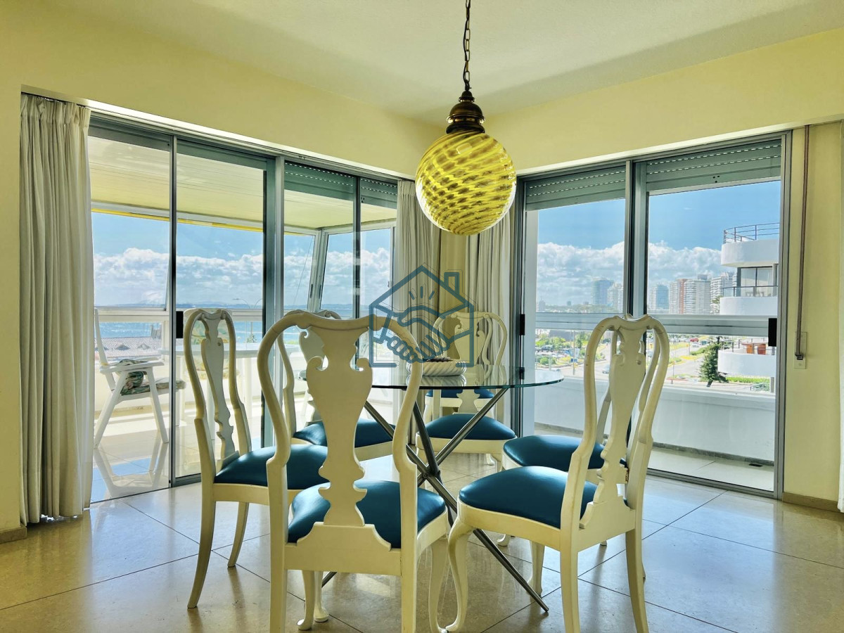 Apartamento ID.642/Apartamento---Playa-Mansa-4-dormitorio - Apartamento - Playa Mansa 4 dormitorio