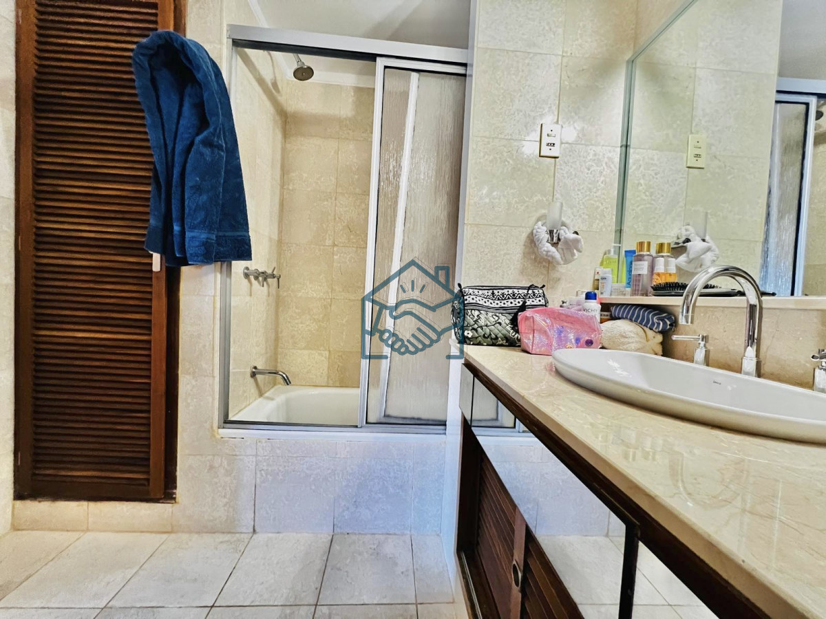 Apartamento ID.642/Apartamento---Playa-Mansa-4-dormitorio - Apartamento - Playa Mansa 4 dormitorio