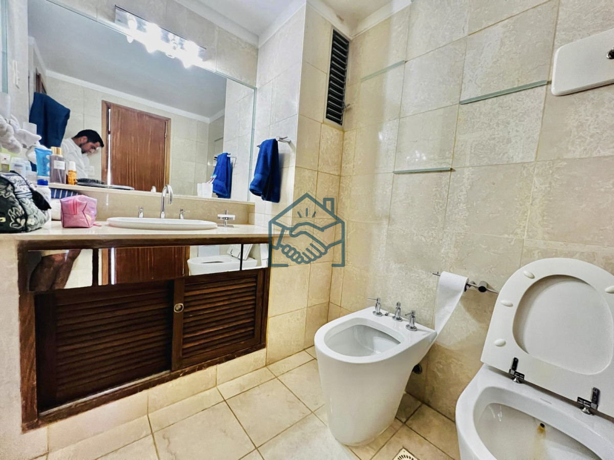 Apartamento ID.642/Apartamento---Playa-Mansa-4-dormitorio - Apartamento - Playa Mansa 4 dormitorio