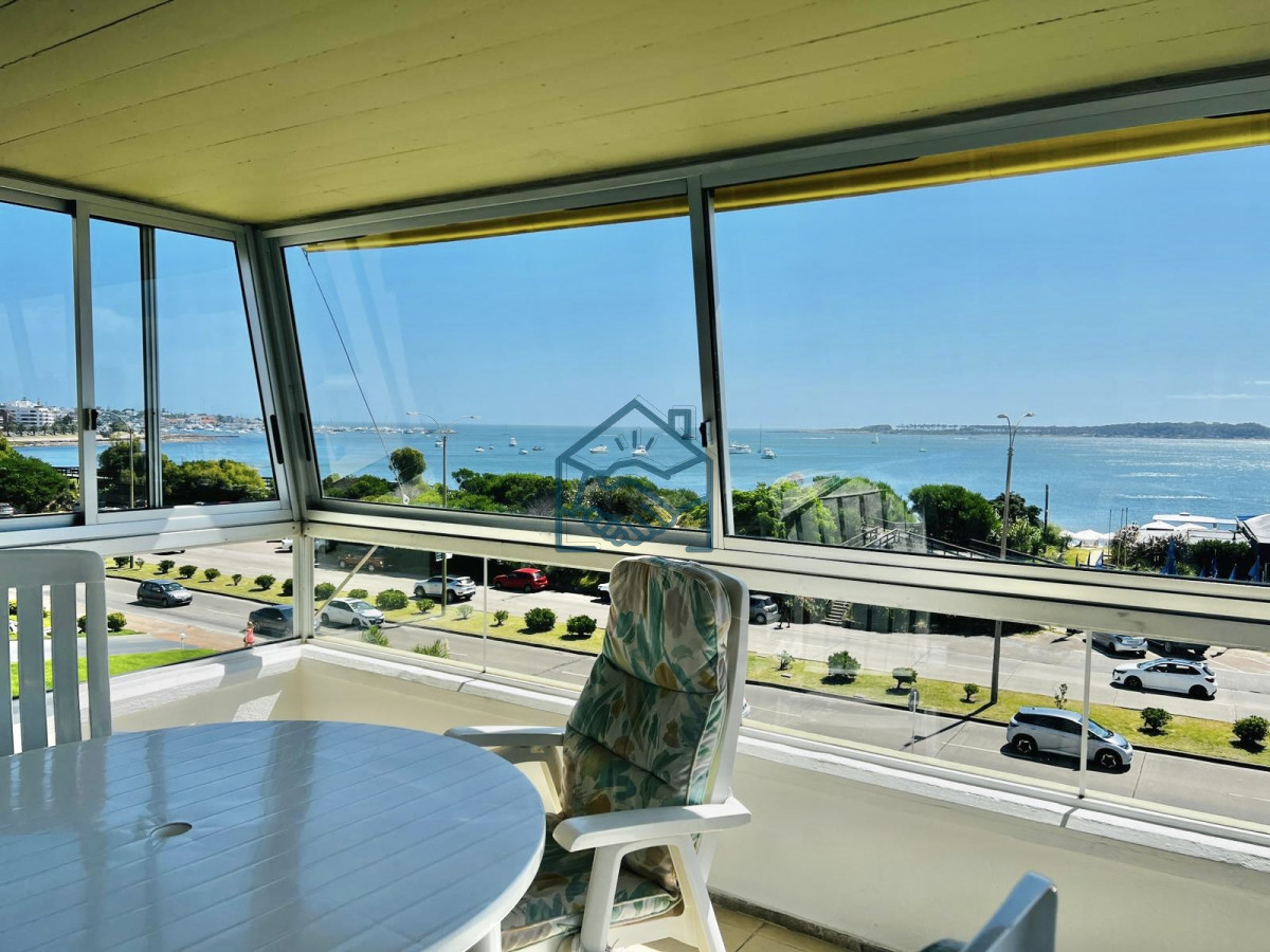 Apartamento ID.642/Apartamento---Playa-Mansa-4-dormitorio - Apartamento - Playa Mansa 4 dormitorio