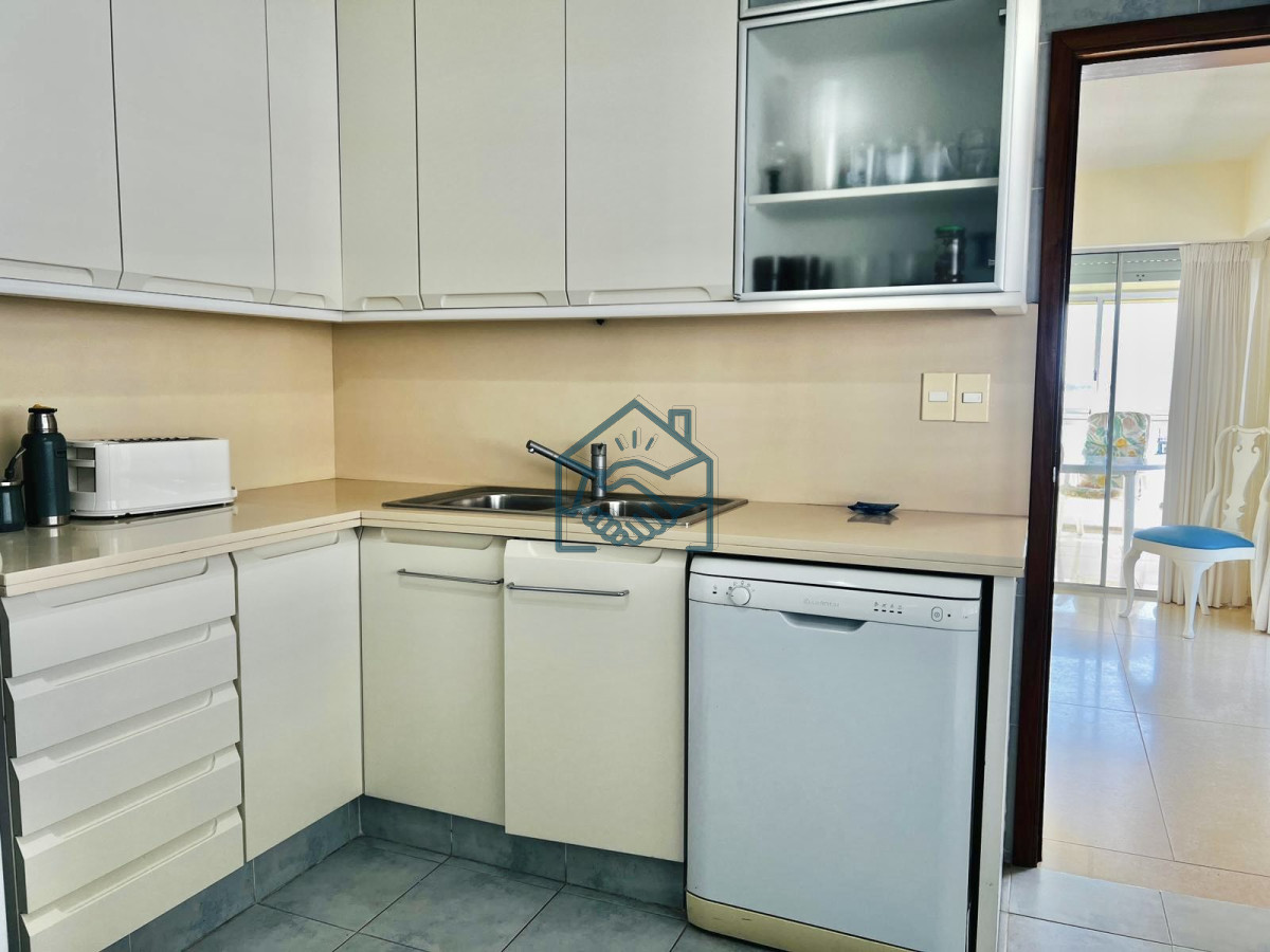 Apartamento ID.642/Apartamento---Playa-Mansa-4-dormitorio - Apartamento - Playa Mansa 4 dormitorio